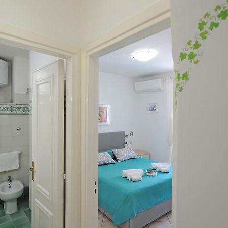 L'Ancora Di Amalfi Apartment Luaran gambar