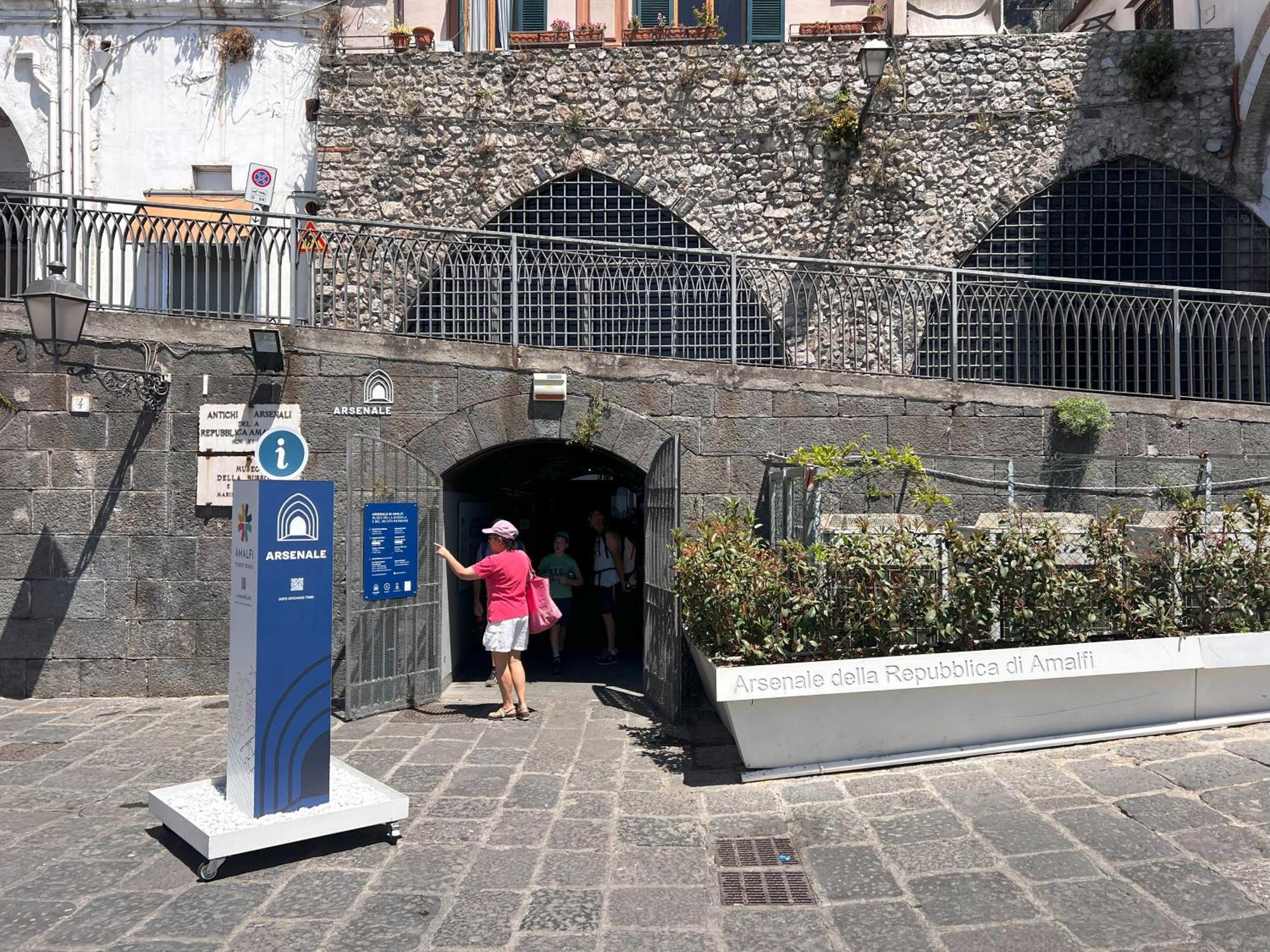 L'Ancora Di Amalfi Apartment Luaran gambar