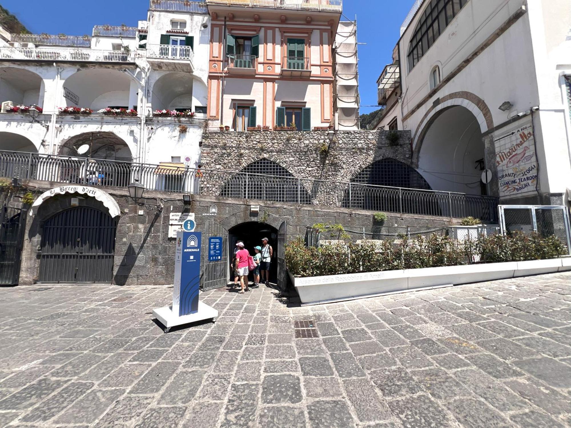 L'Ancora Di Amalfi Apartment Luaran gambar