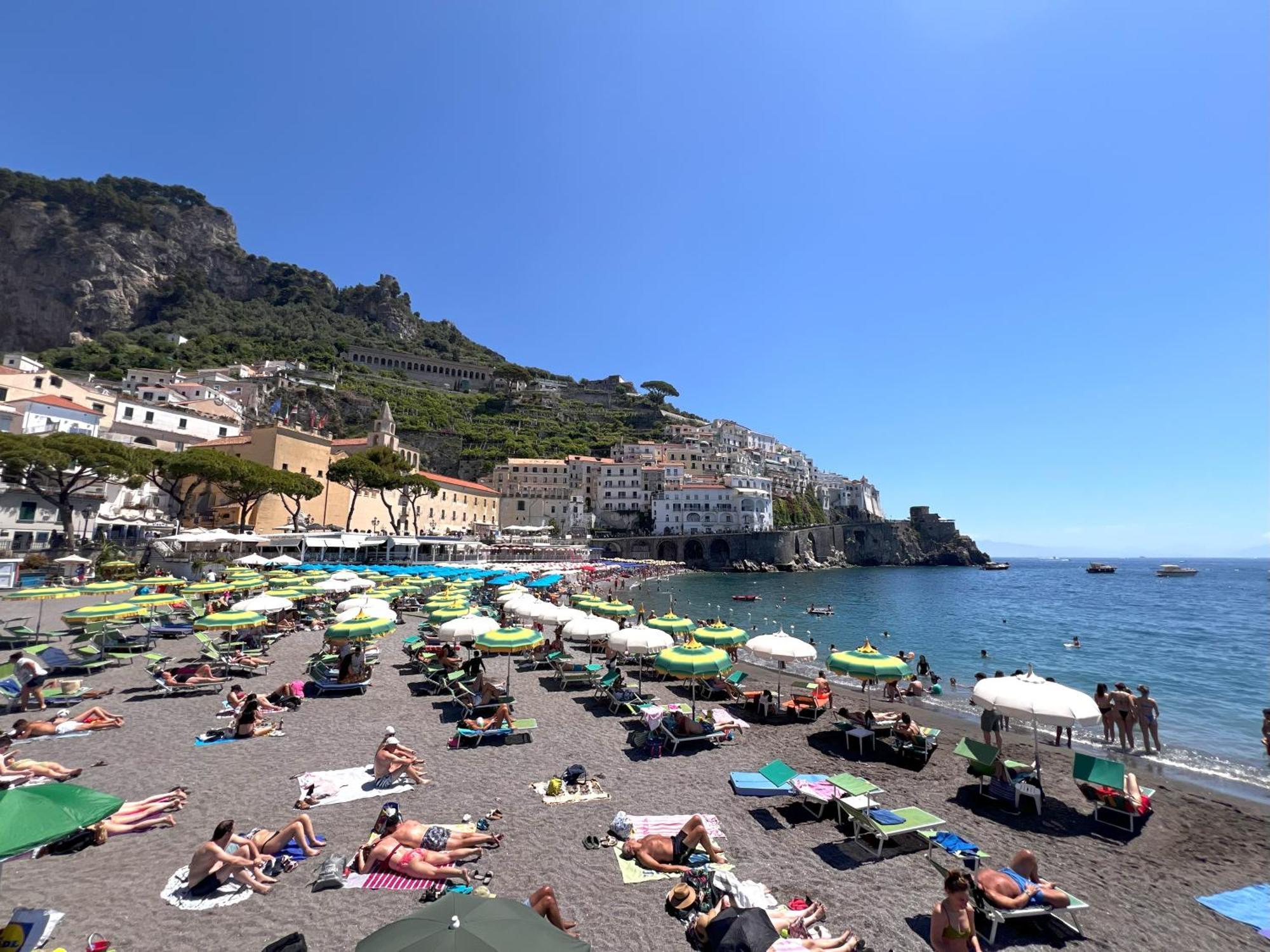 L'Ancora Di Amalfi Apartment Luaran gambar