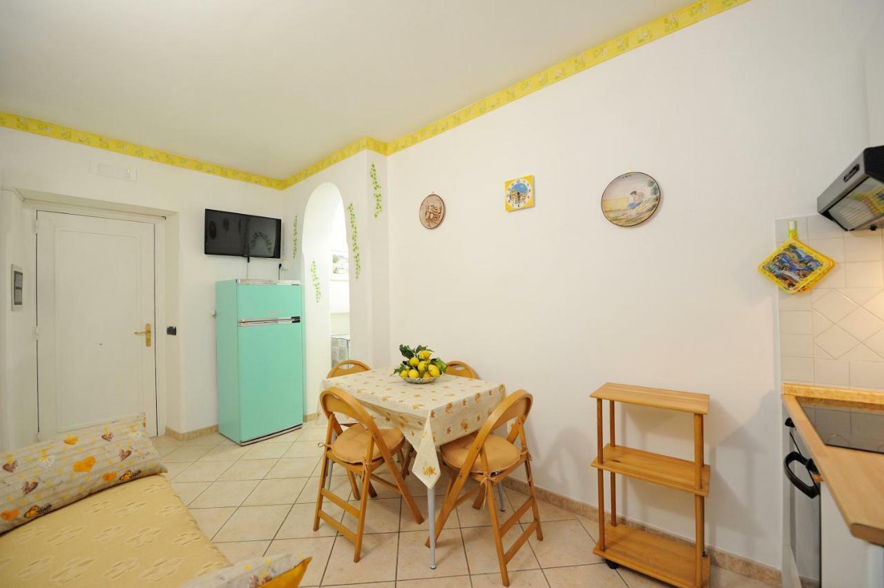L'Ancora Di Amalfi Apartment Luaran gambar